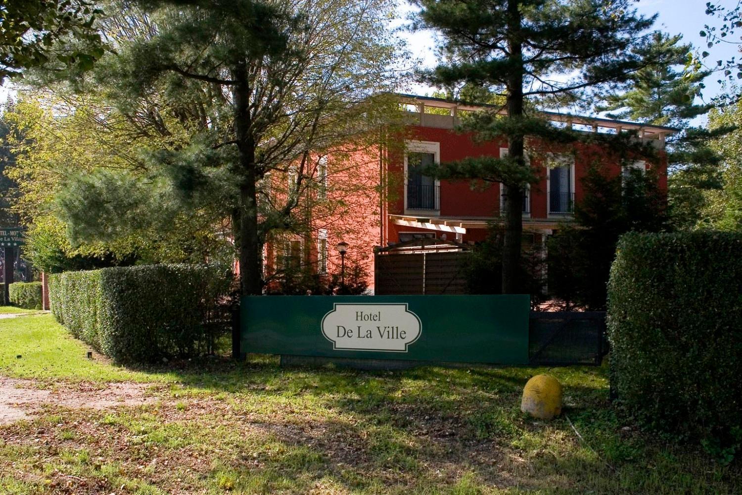 Hotel De La Ville Bereguardo Dış mekan fotoğraf